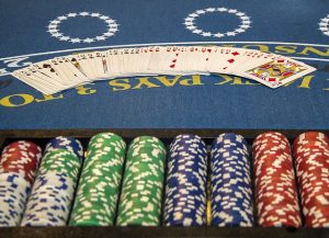 ผู้ชื่นชอบเกมบนโต๊ะจะพบกับสวรรค์ที่ Slots LV Casino